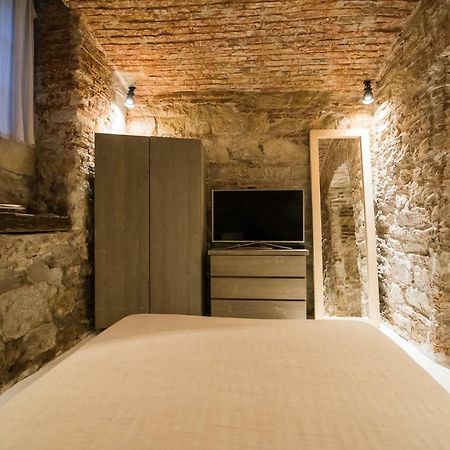 Old Central Apartment Cluj-Napoca Ngoại thất bức ảnh