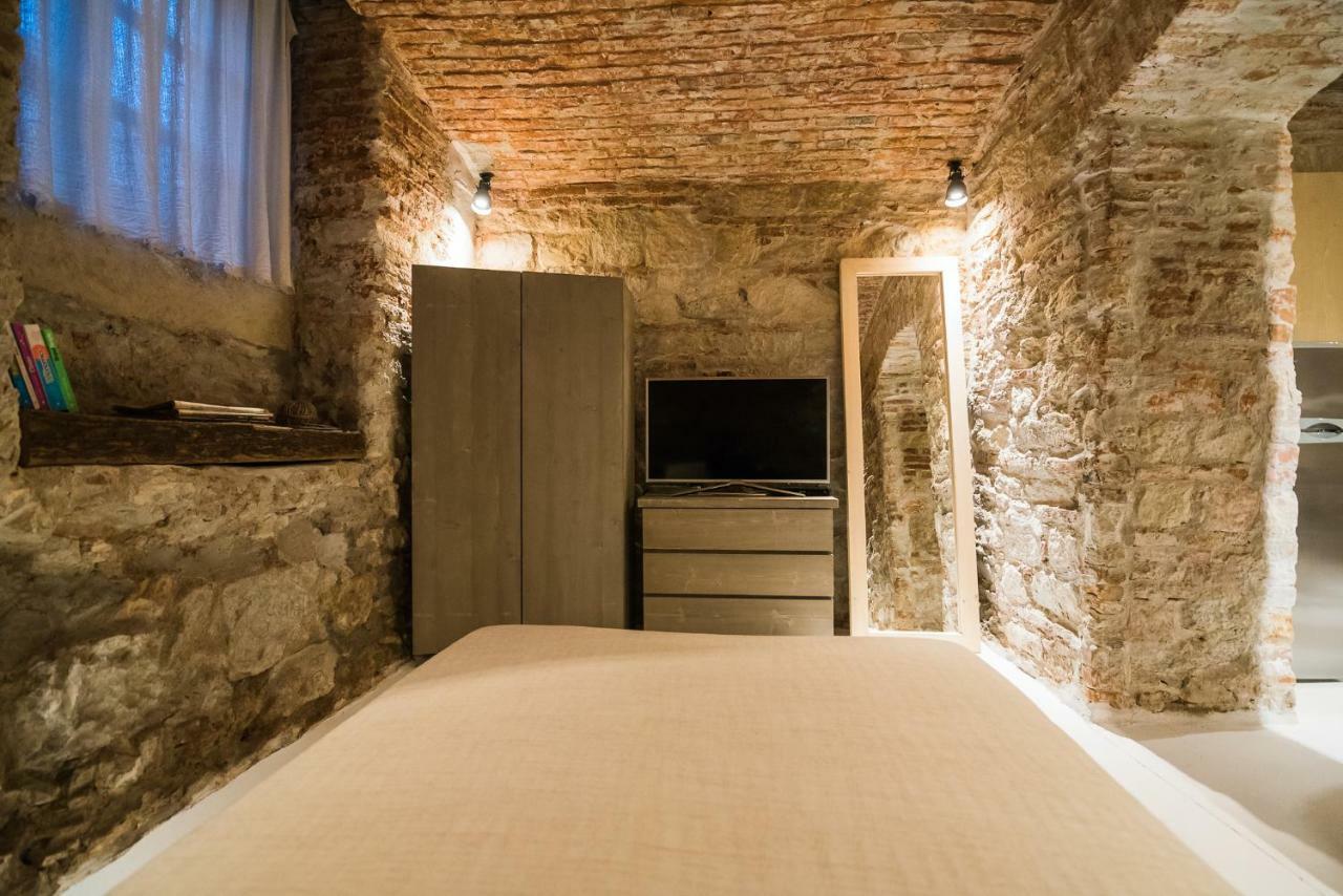 Old Central Apartment Cluj-Napoca Ngoại thất bức ảnh