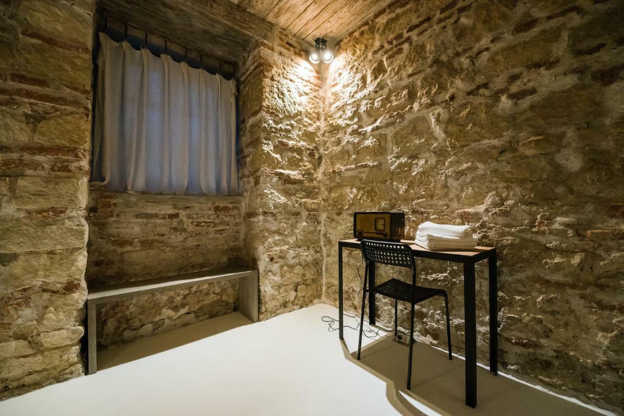 Old Central Apartment Cluj-Napoca Ngoại thất bức ảnh