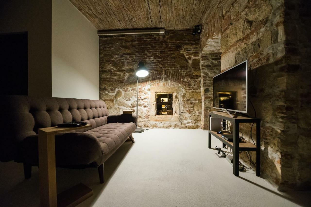 Old Central Apartment Cluj-Napoca Ngoại thất bức ảnh