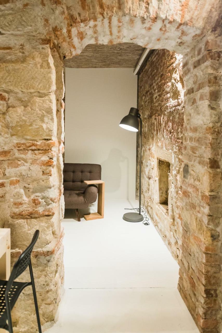Old Central Apartment Cluj-Napoca Ngoại thất bức ảnh